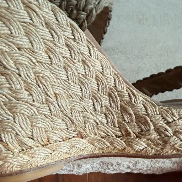 Stuart Weitzman “Alex” crochet Espadrille sandals - Picture 6 of 9